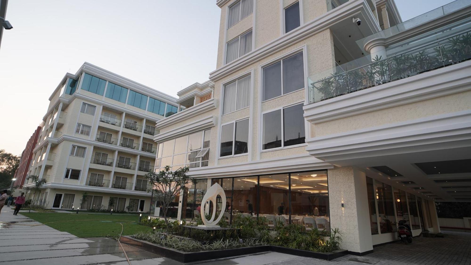 Antique Regency !! Luxurious Hotel In Digha !! Exterior foto