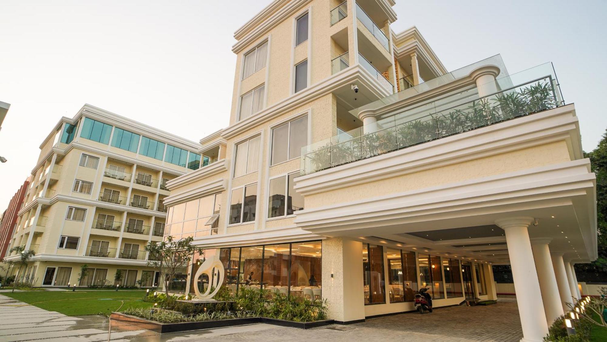 Antique Regency !! Luxurious Hotel In Digha !! Exterior foto